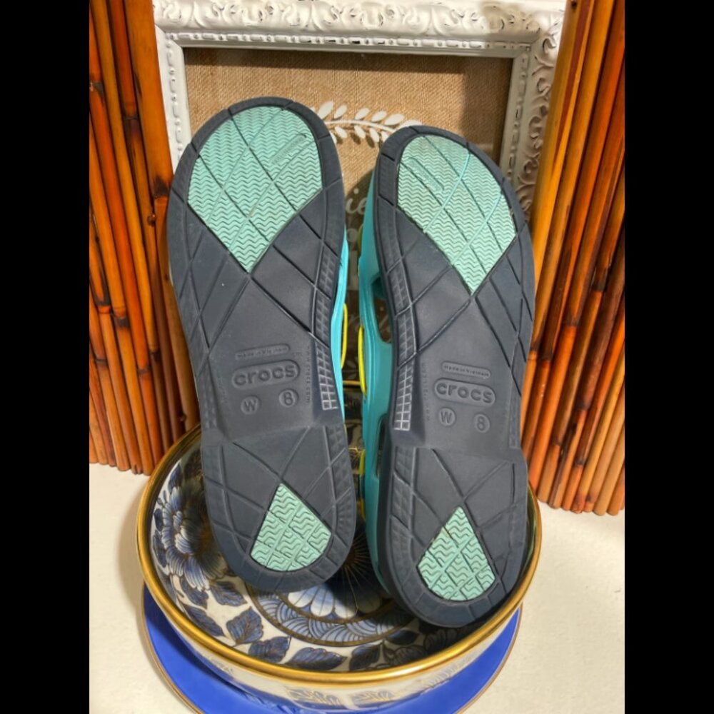 Sailor sky & navy blue crocs - Picture 5 of 6